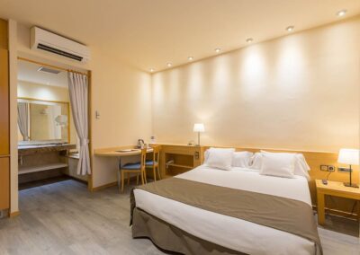 Habitación por horas en Sants Barcelona | París | Vista dormitorio